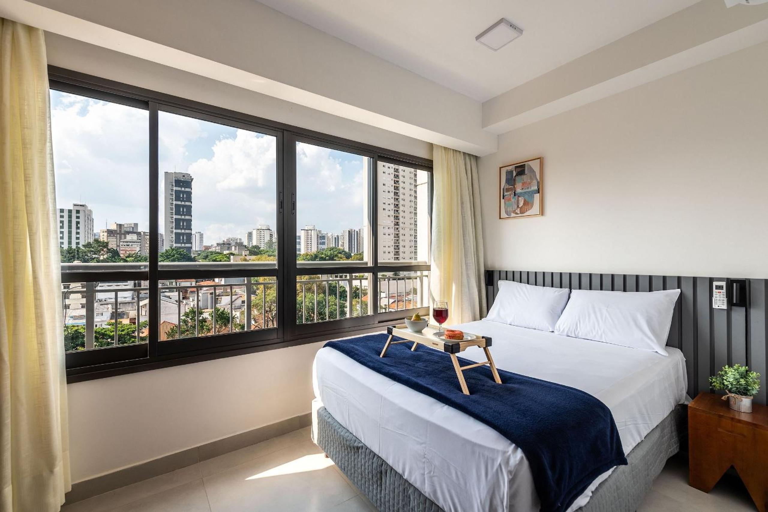 Modern and Comfortable Apartments In the Heart of Vila Mariana Close to Metro Santa Cruz