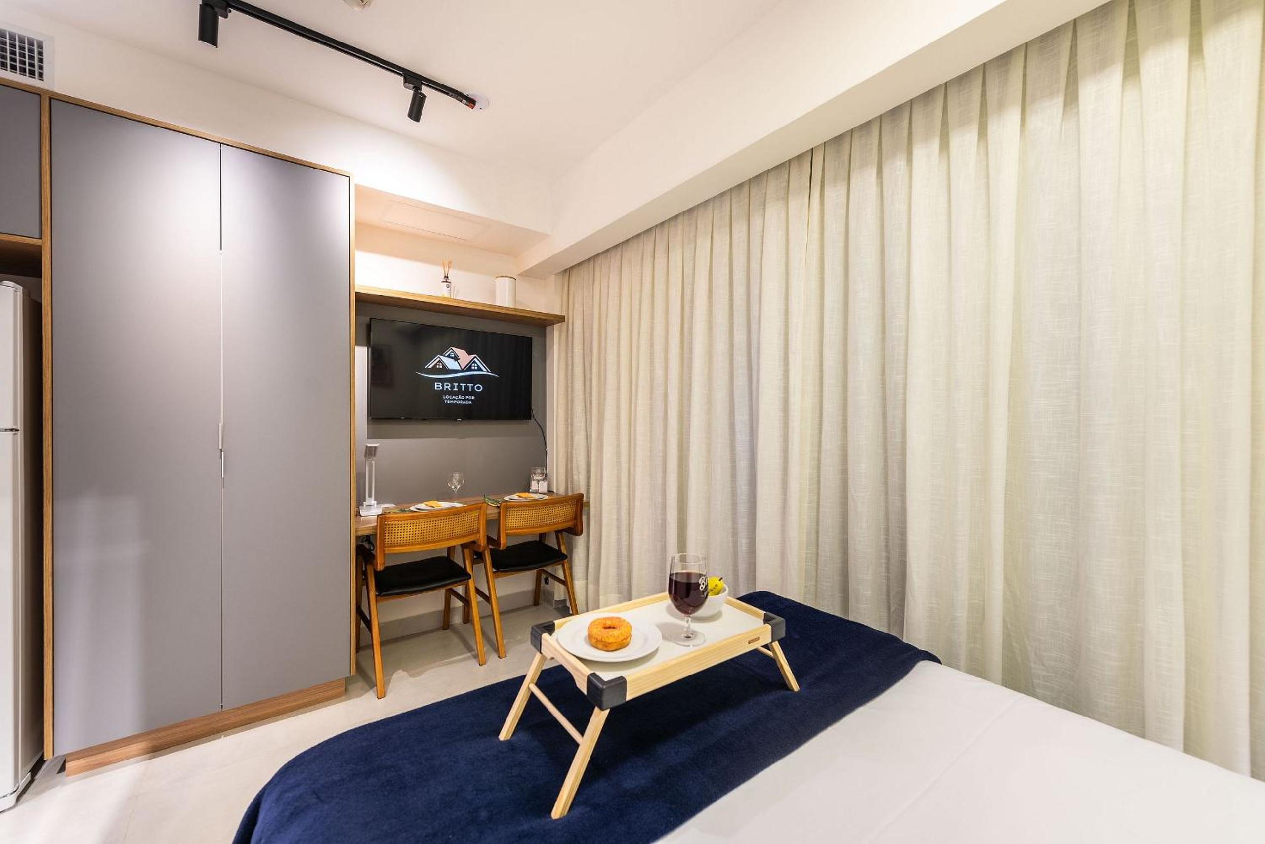 Modern and Comfortable Apartments In the Heart of Vila Mariana Close to Metro Santa Cruz