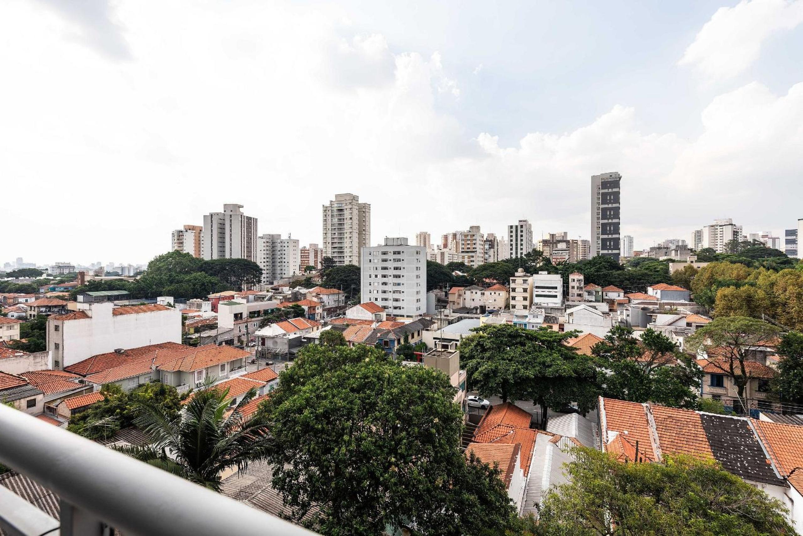 Modern and Comfortable Apartments In the Heart of Vila Mariana Close to Metro Santa Cruz
