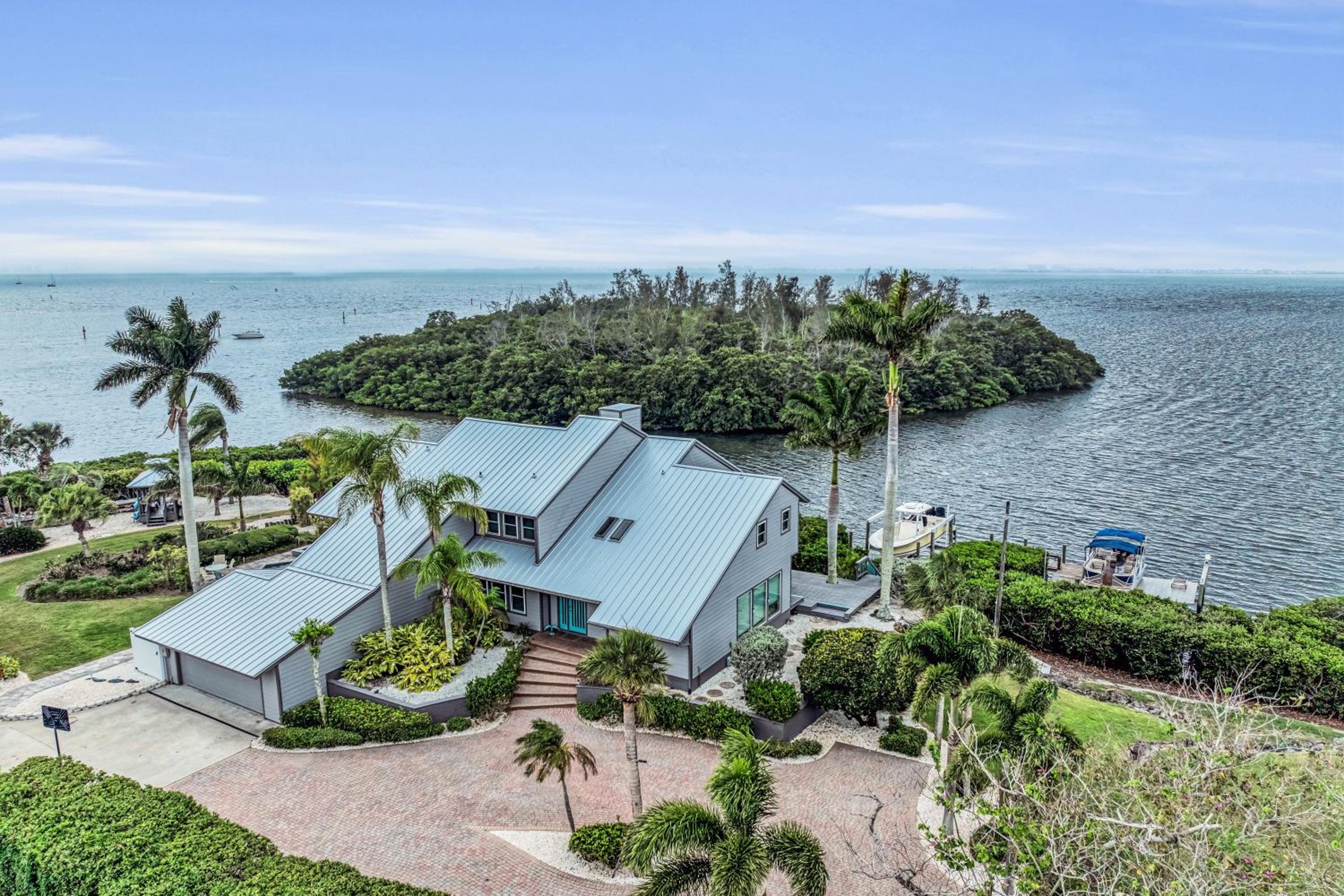 Bay House Retreat managed by Beach Retreats - Property Image 68