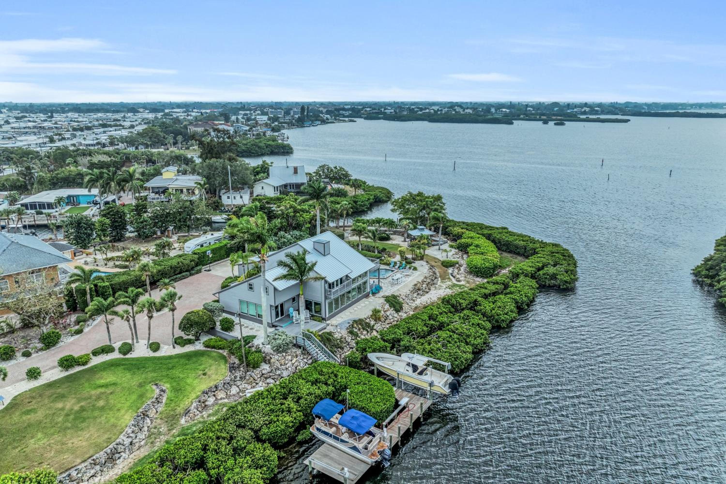 Bay House Retreat managed by Beach Retreats - Property Image 32