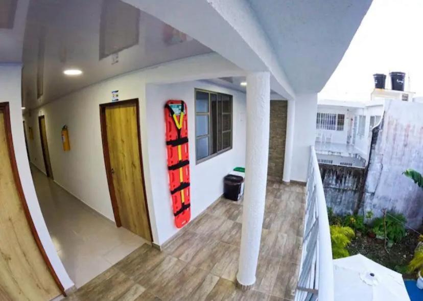 SEA CRAB hostel