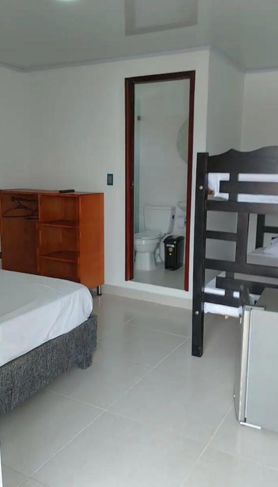 SEA CRAB hostel