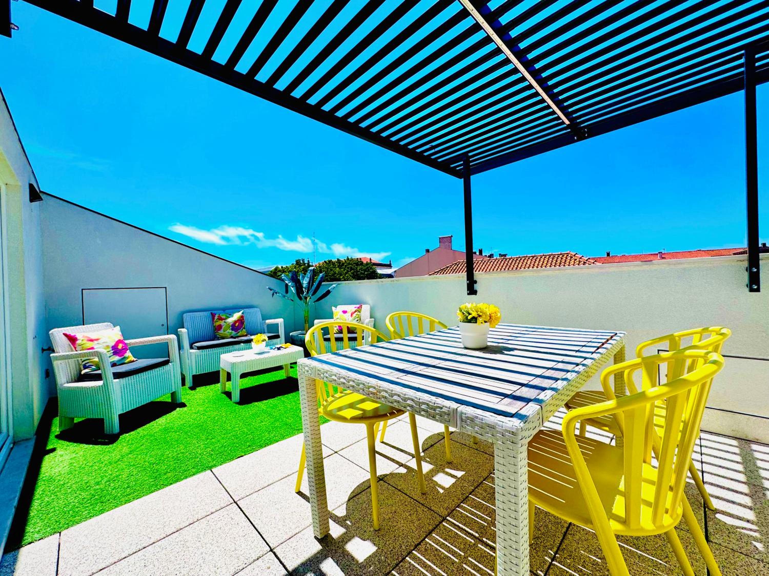Central Tiled Apartment view 5