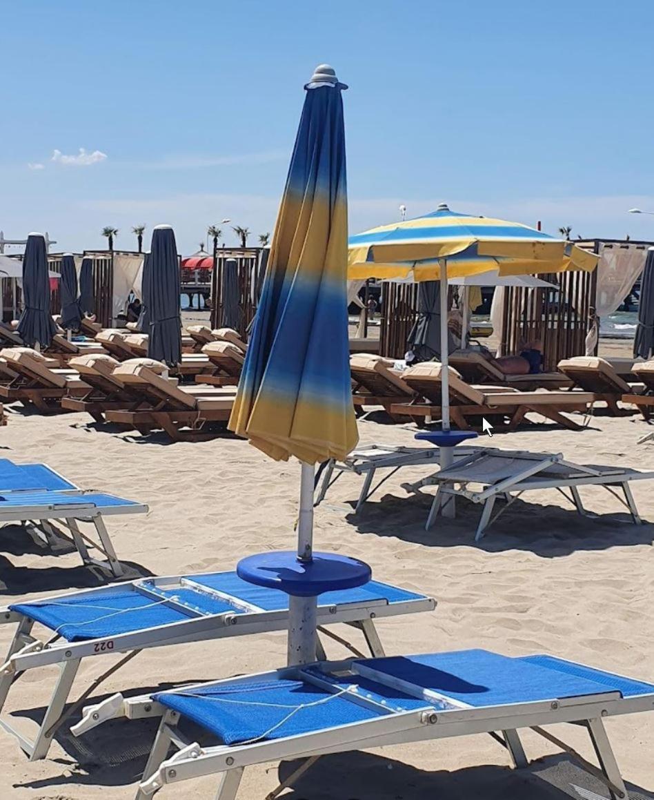 Dona Elegant Beach Apartment