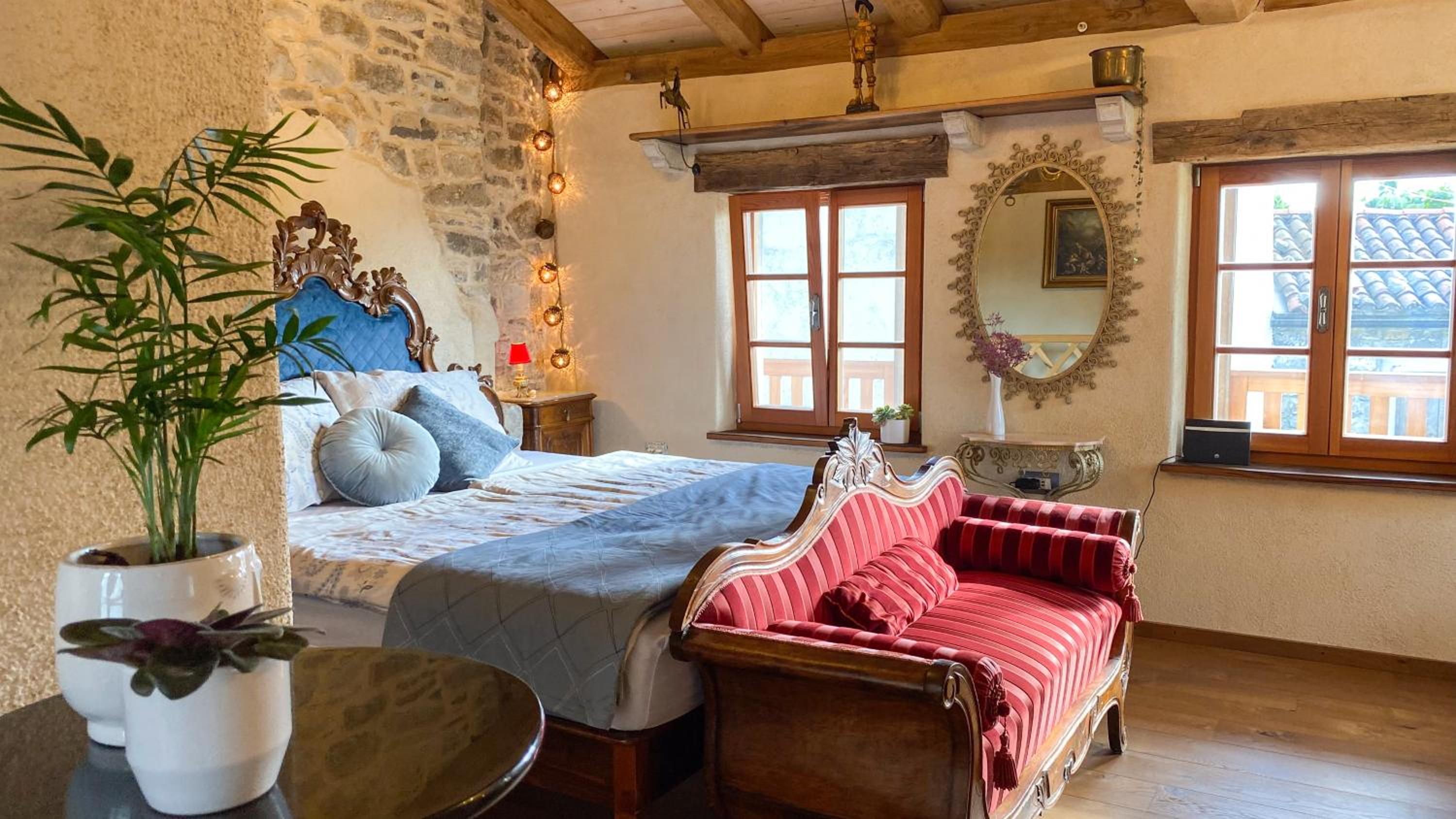 Krasna Hiška - Authentic Heritage Home view 4