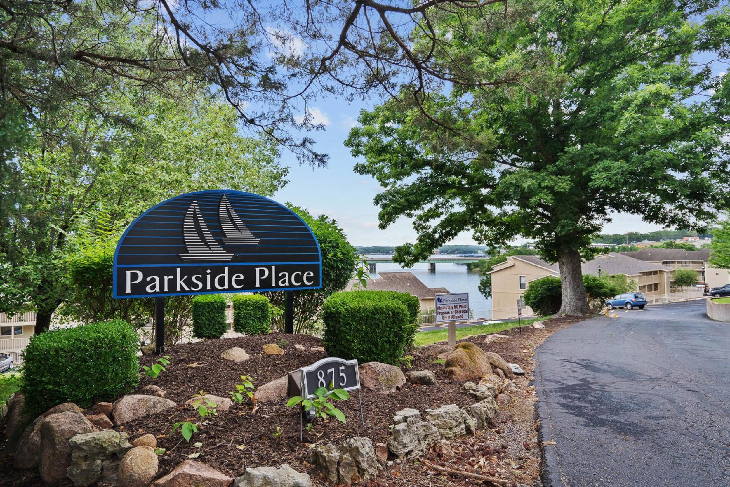 Beautiful Lakefront 3br Private Condo view 2