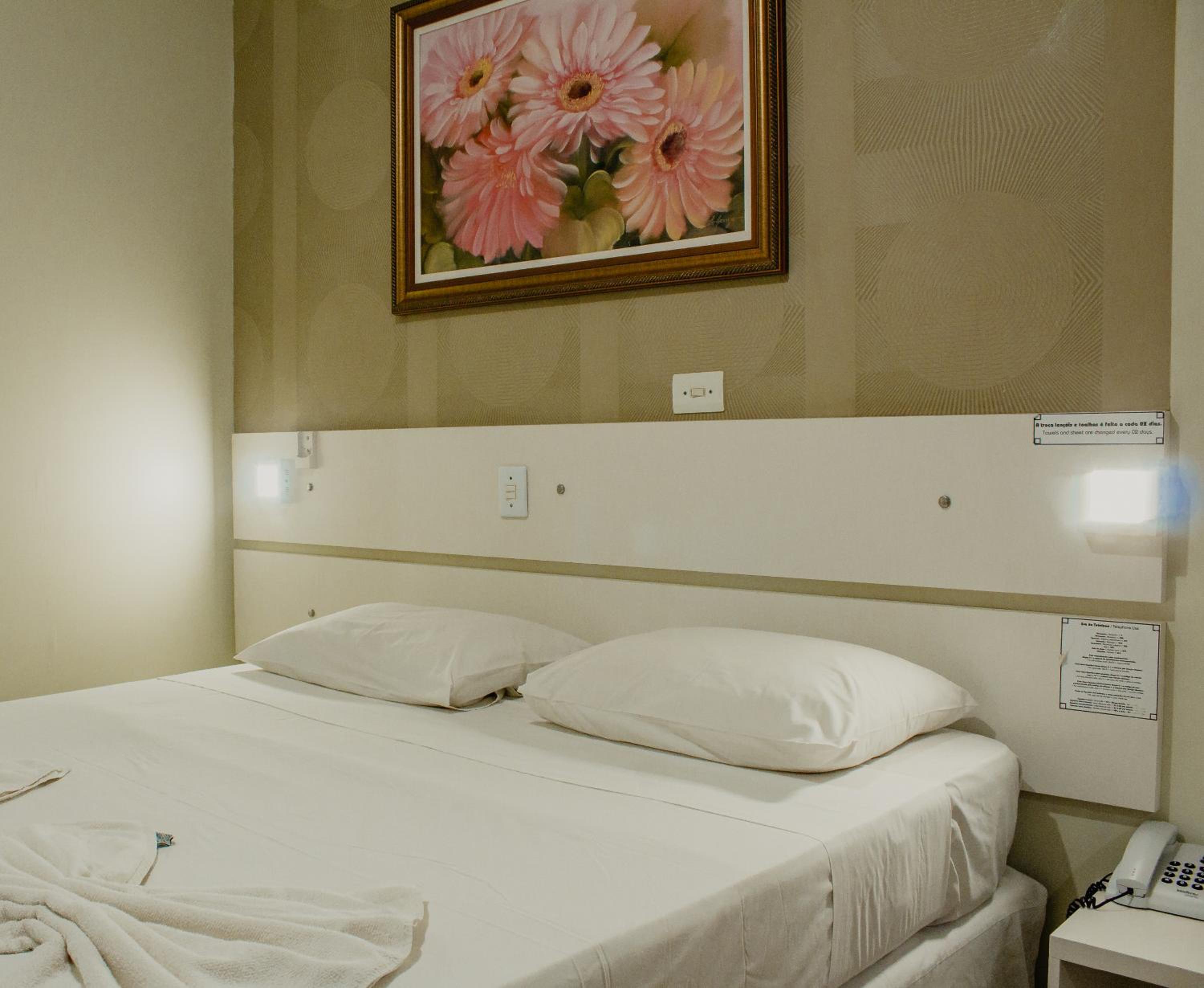 Hotel e Pousada Caroline