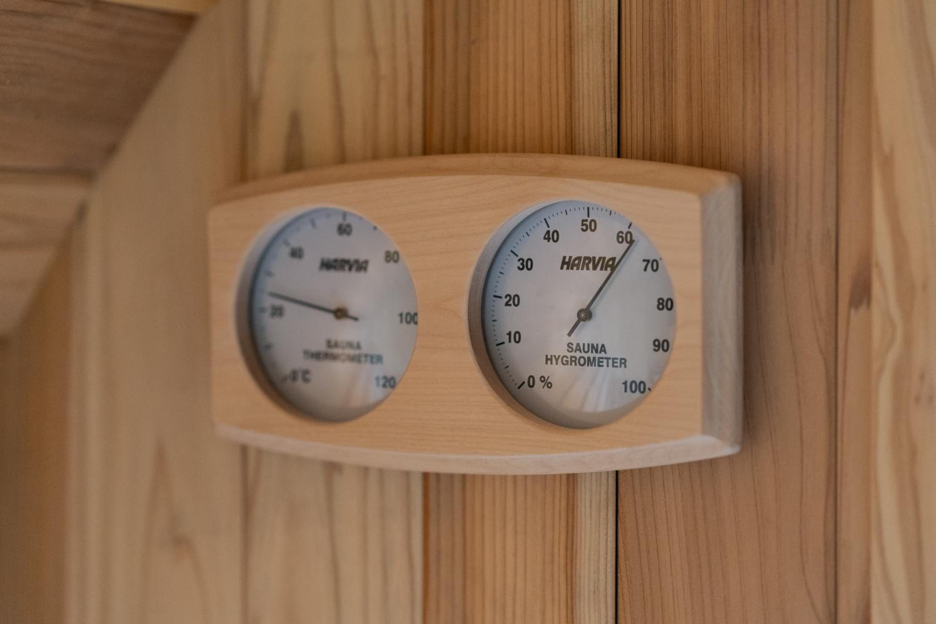 The Woodshed - Hot Stone Sauna & Ice Bath