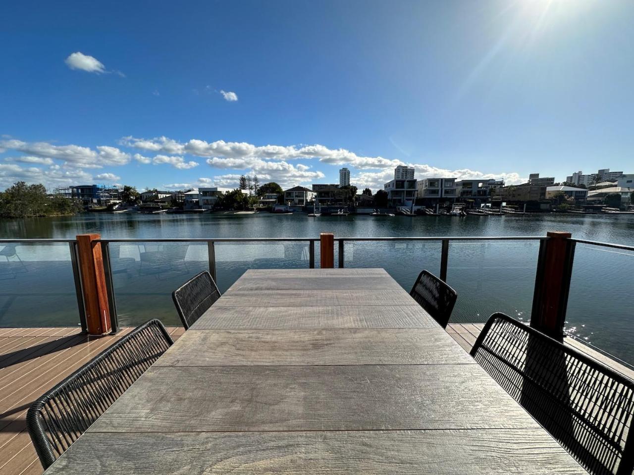 Amazing Waterfront, Surfers Paradise #81