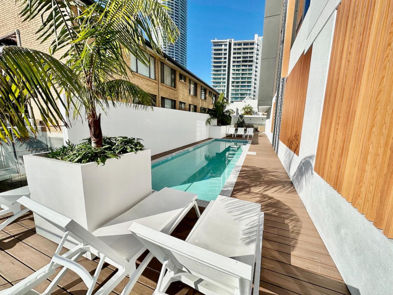 Amazing Waterfront, Surfers Paradise #81