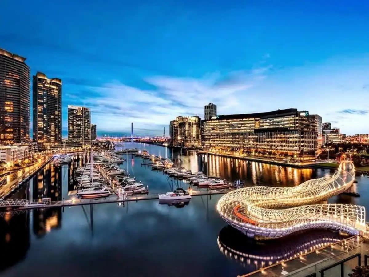 VAQUAY Scandi Boho In Docklands