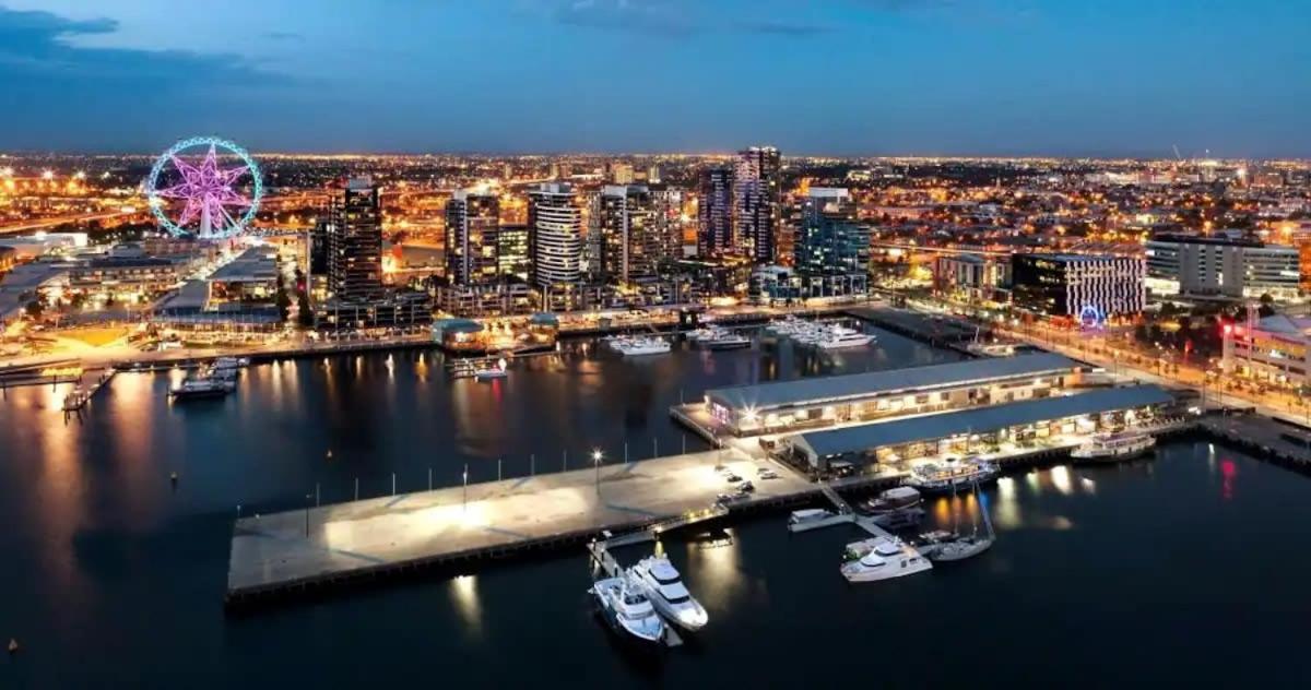 VAQUAY Scandi Boho In Docklands