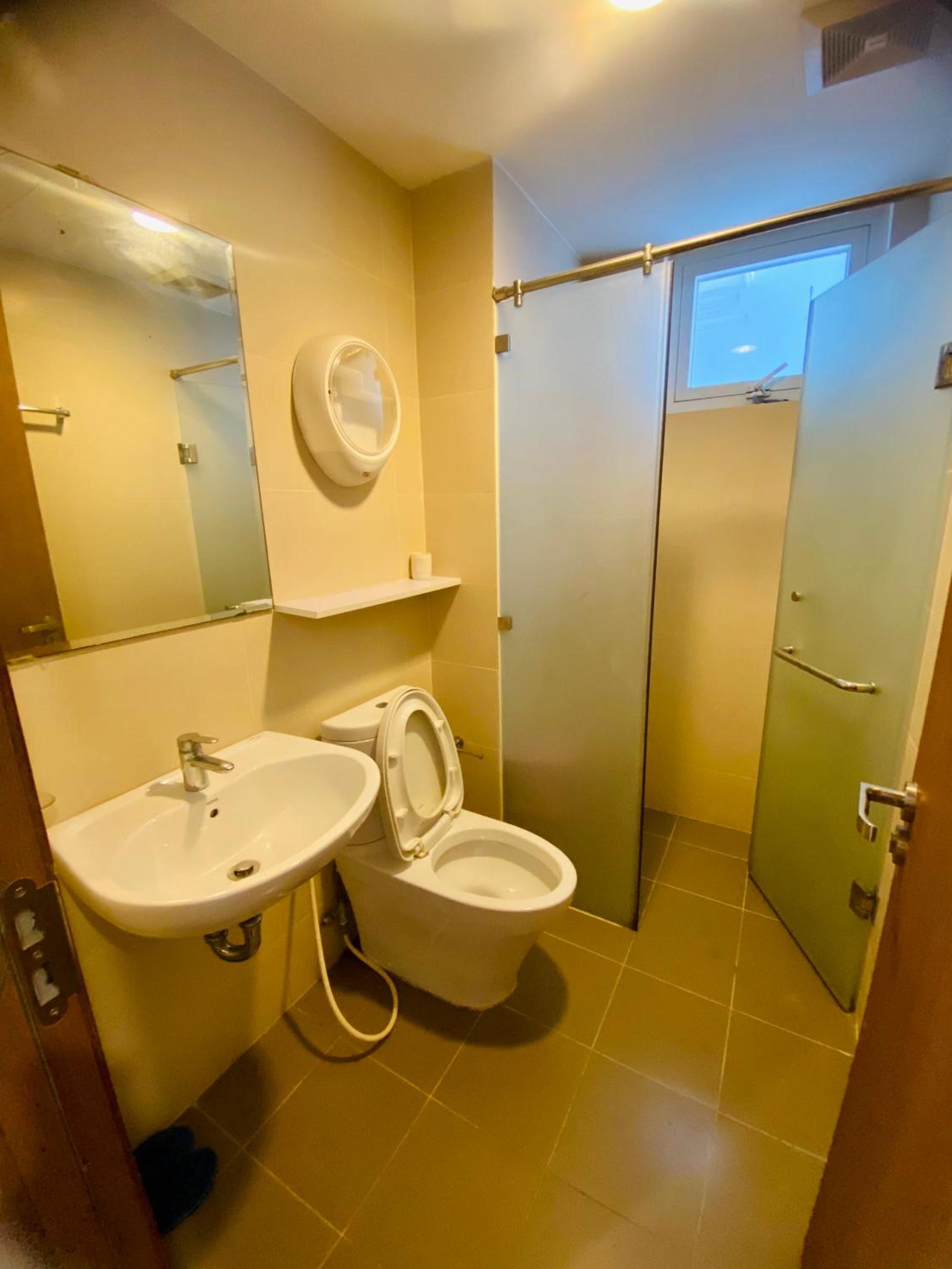 SHP Plaza 12 Lach Tray Homestay view 3