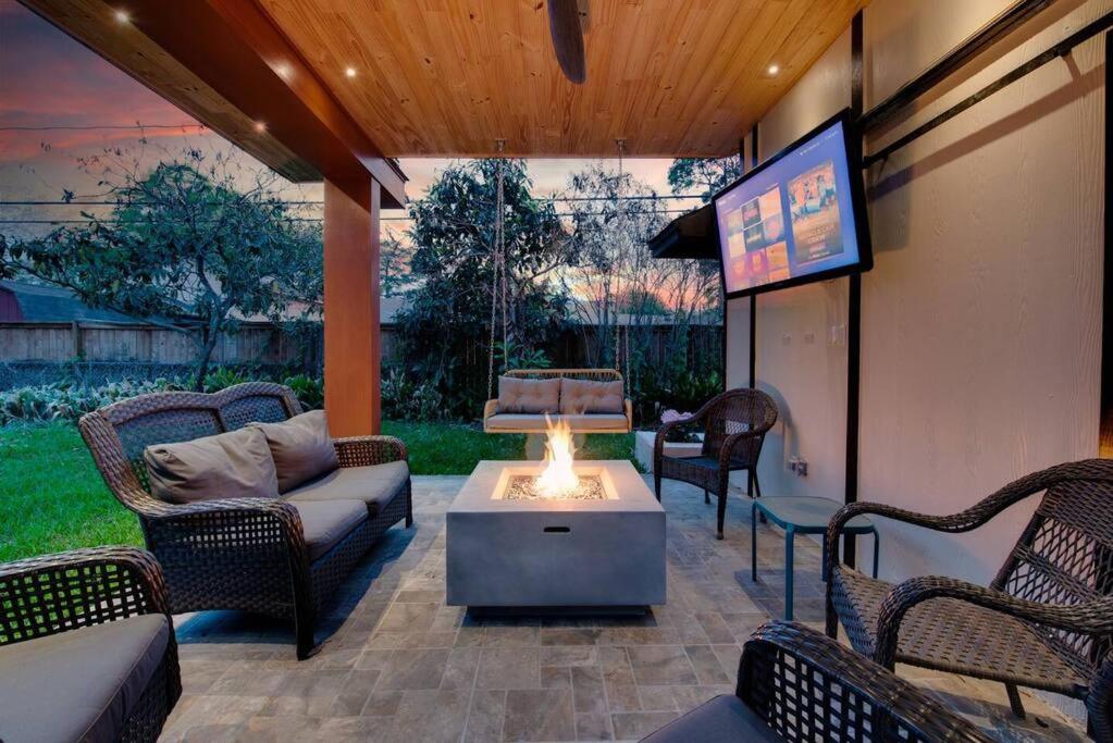 Western Oaks Retreat