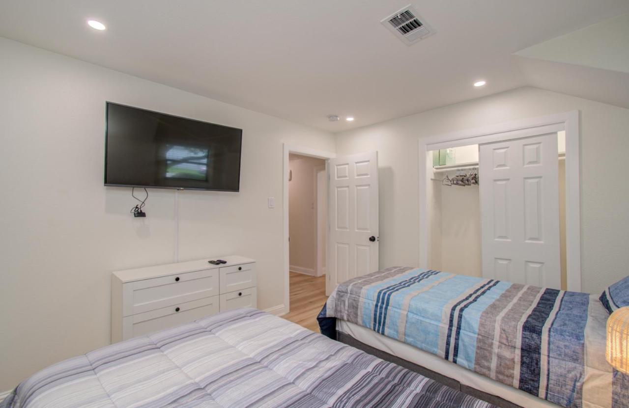 Western Oaks Retreat
