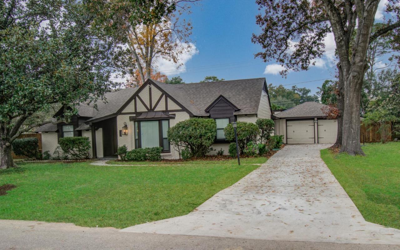 Western Oaks Retreat