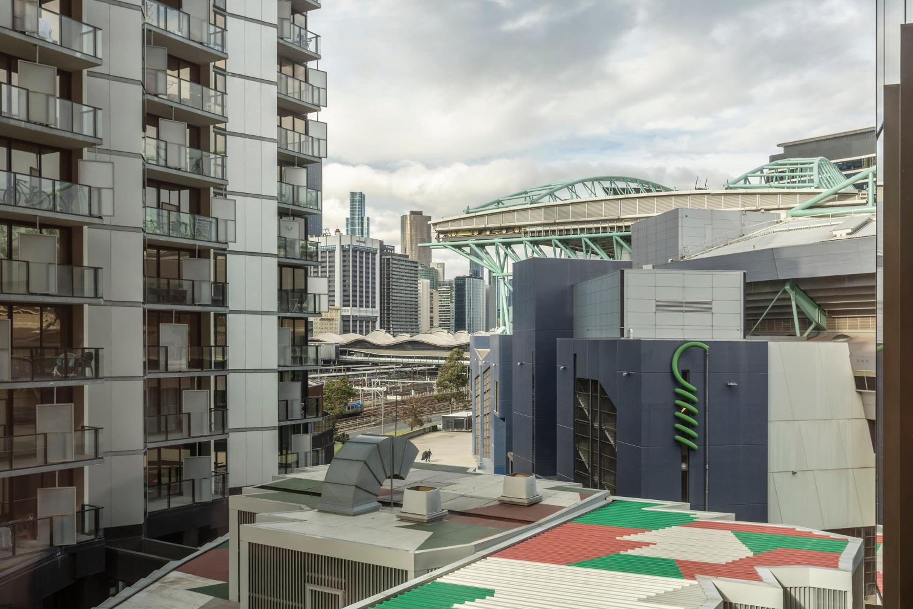 VAQUAY Soho In Docklands