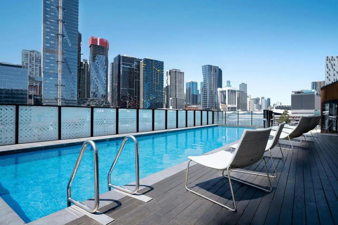 VAQUAY Soho In Docklands