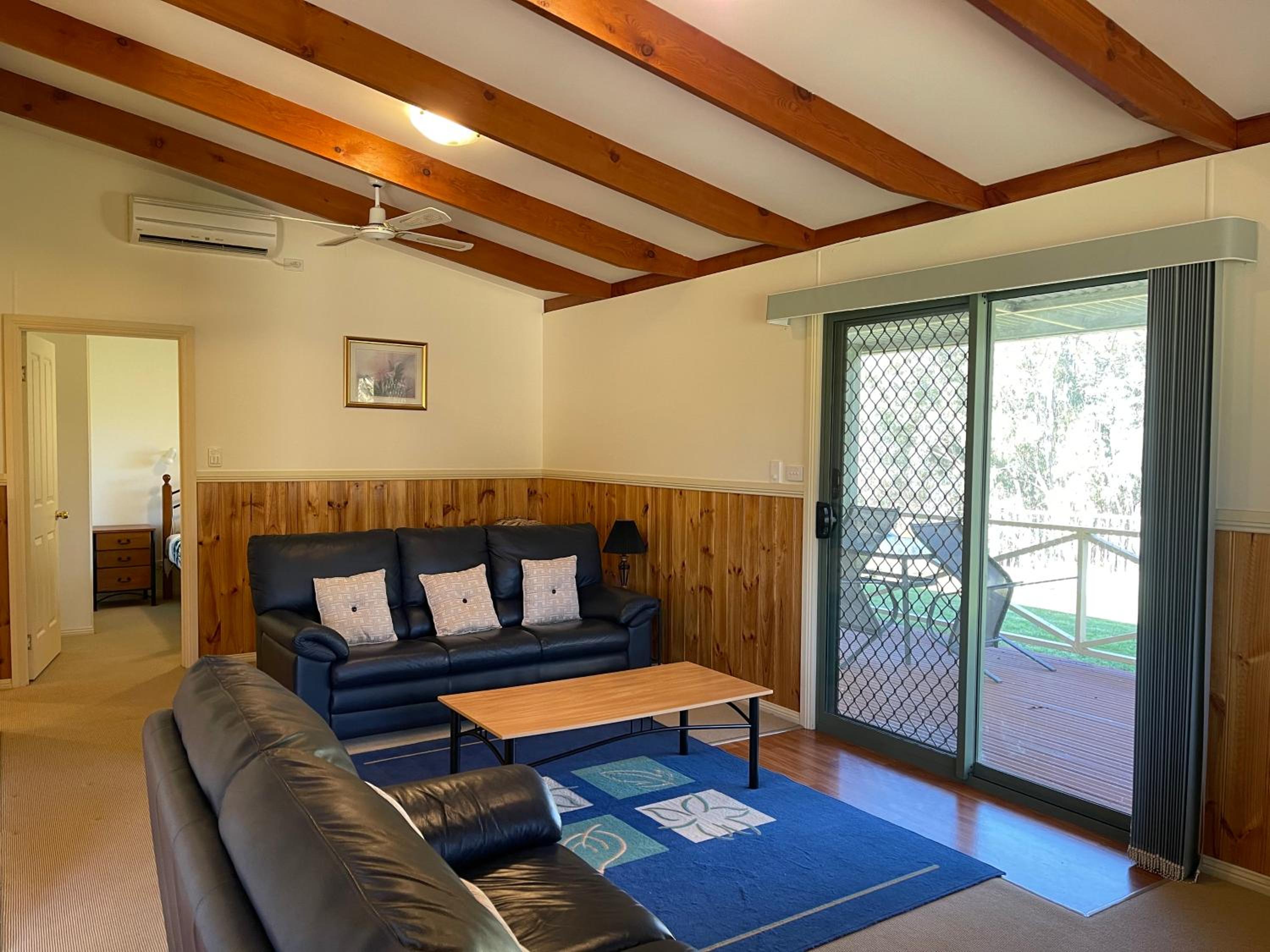 Kismet Riverside Lodge