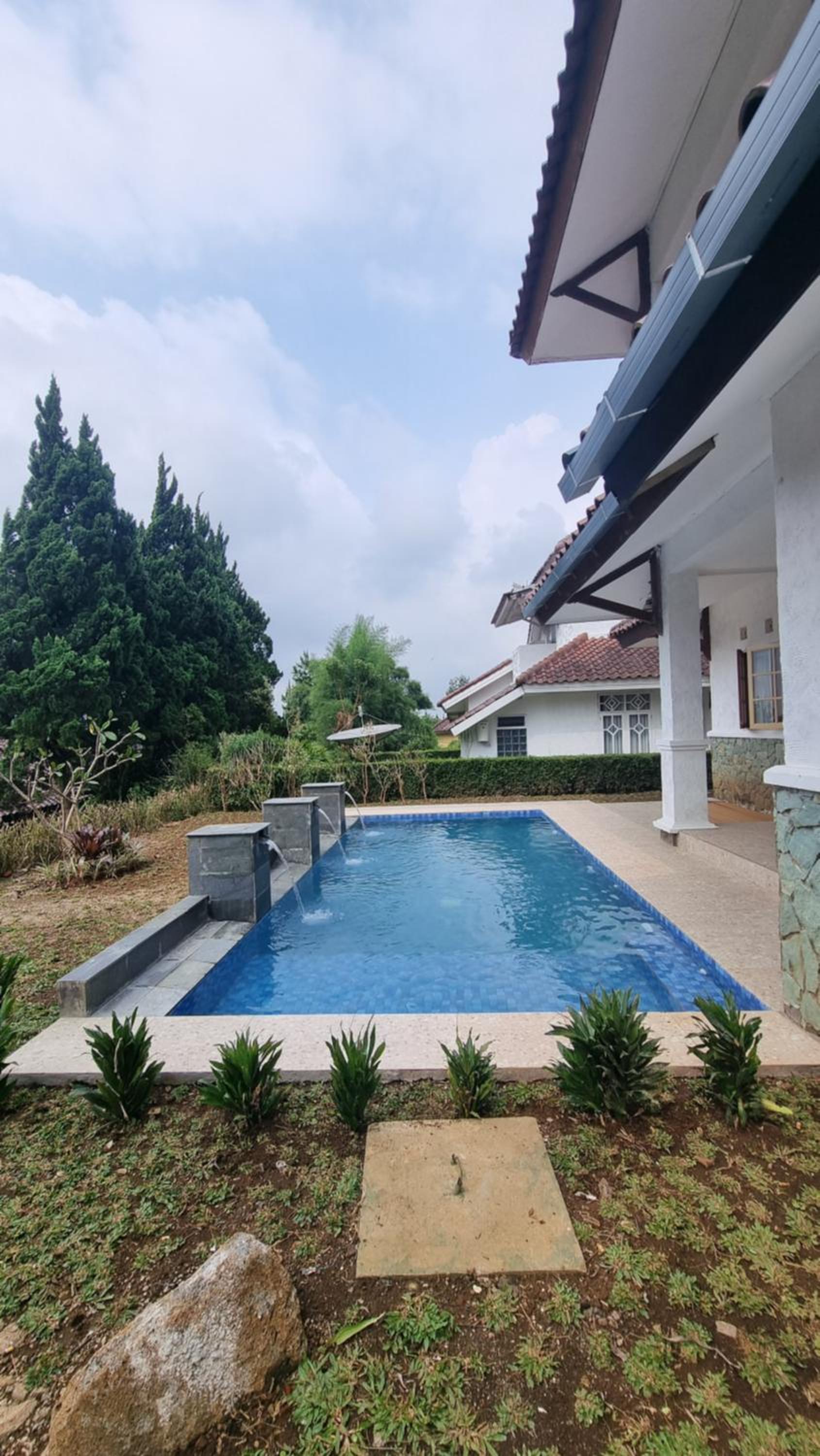 Villa ChavaMinerva Aries Ciater with Private Pool view 5