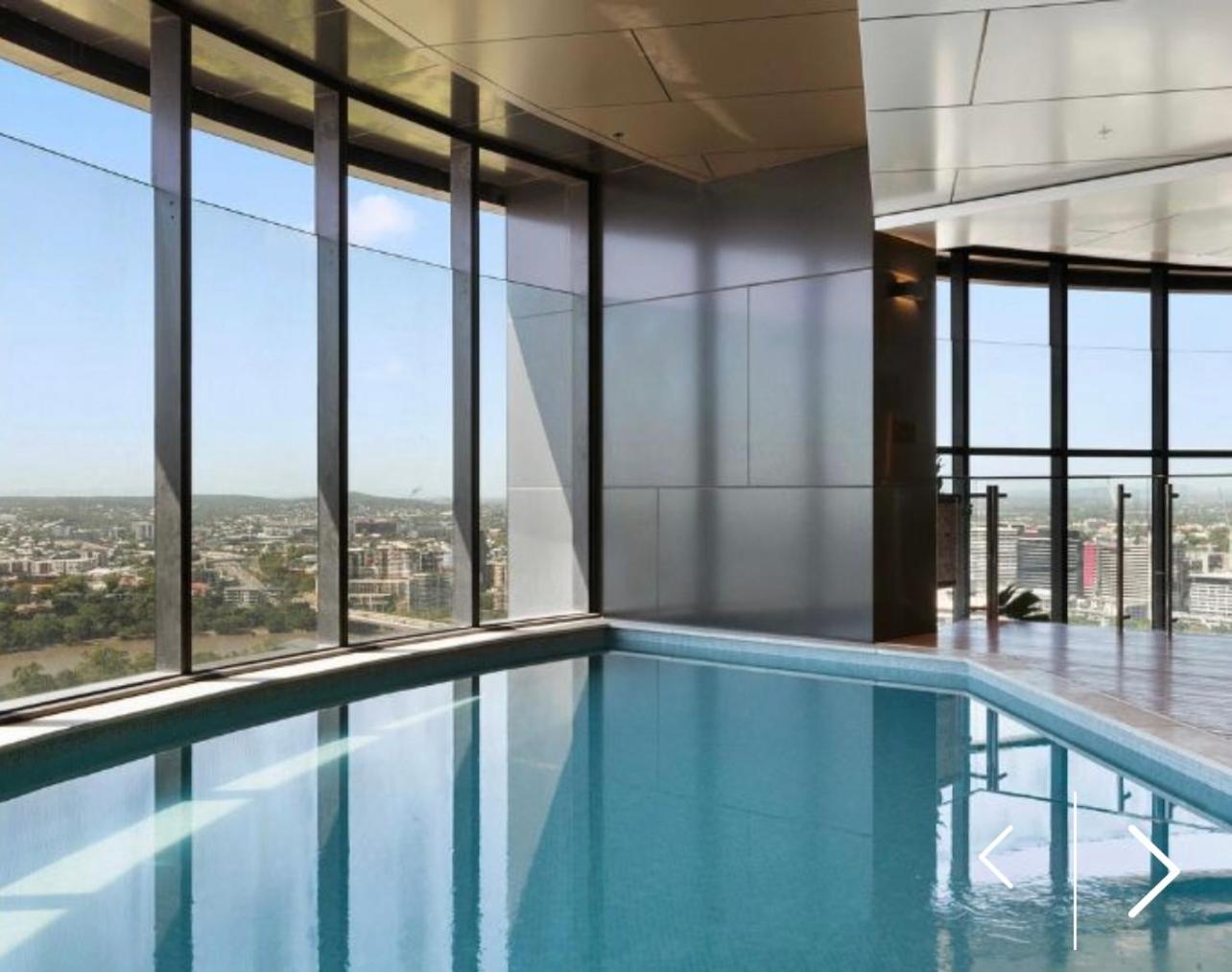 Luxury Stays - Skytower Brisbane L26