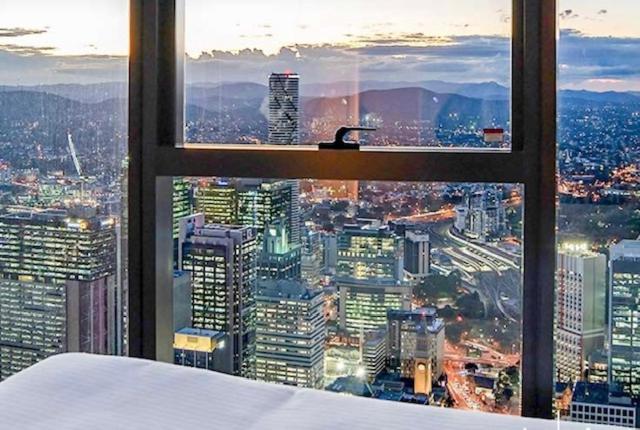 Luxury Stays - Skytower Brisbane L26