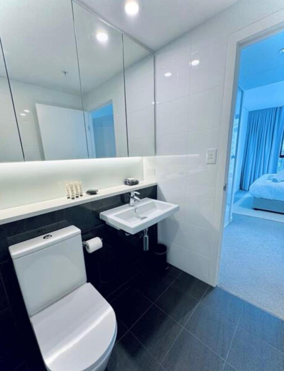 Luxury Stays - Skytower Brisbane L26