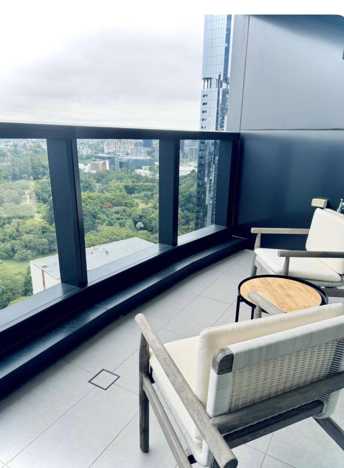 Luxury Stays - Skytower Brisbane L26