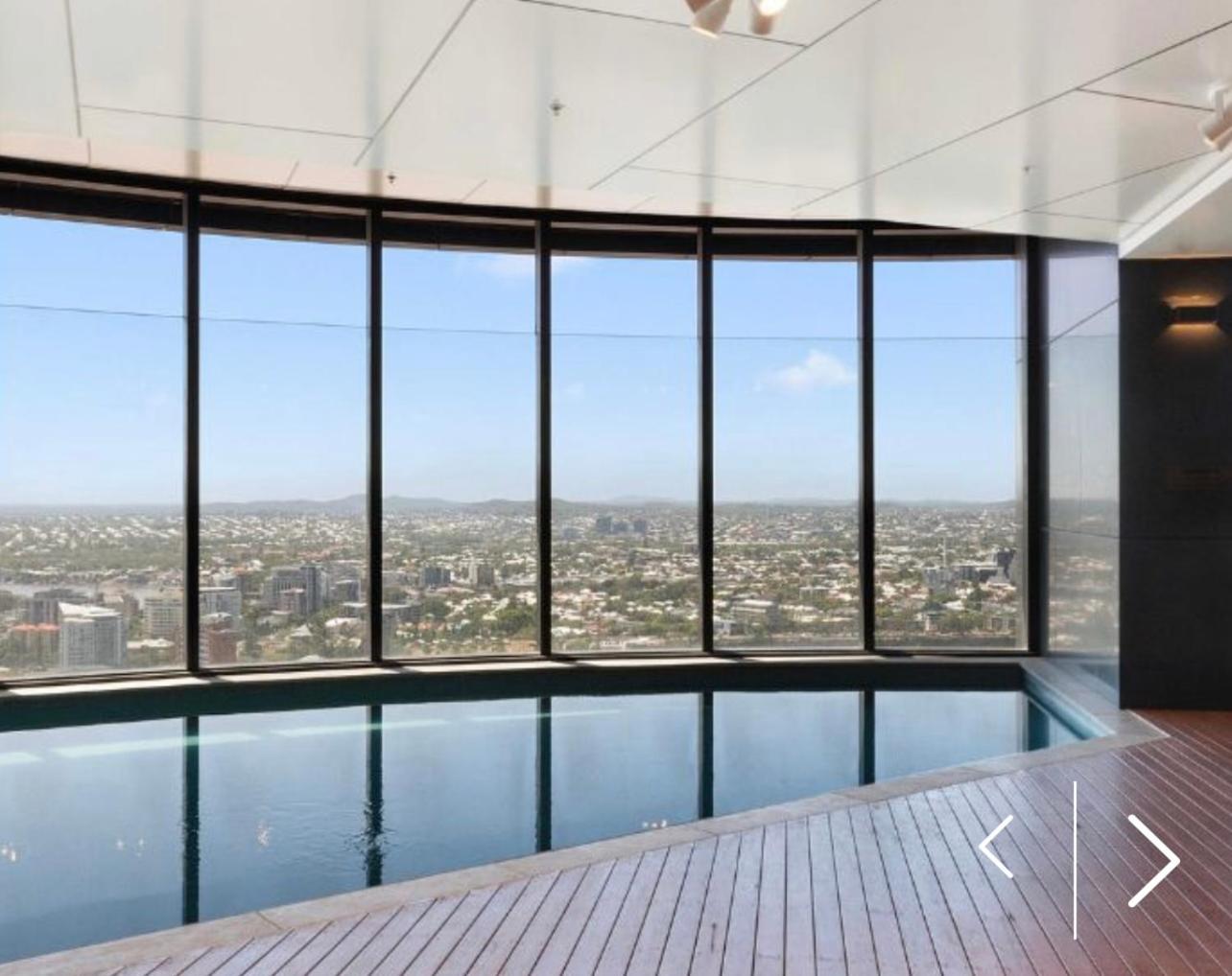 Luxury Stays - Skytower Brisbane L26