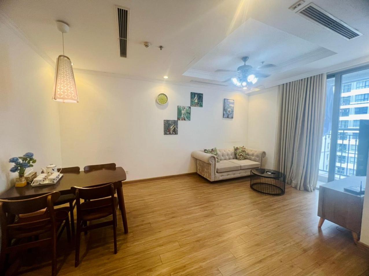 BOM HOMES- VINHOMES TIMES CITY- 1BR- COZY APt