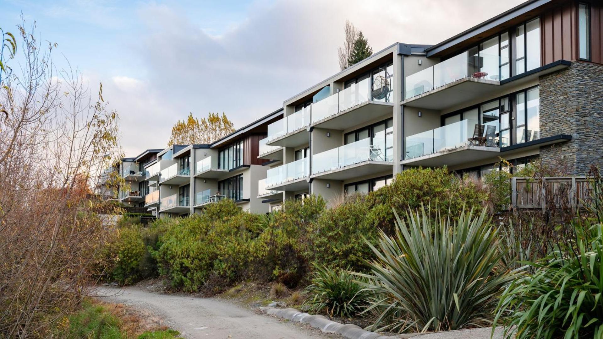 Deerwood Residence-BBQ-Lake Access-Free Parking