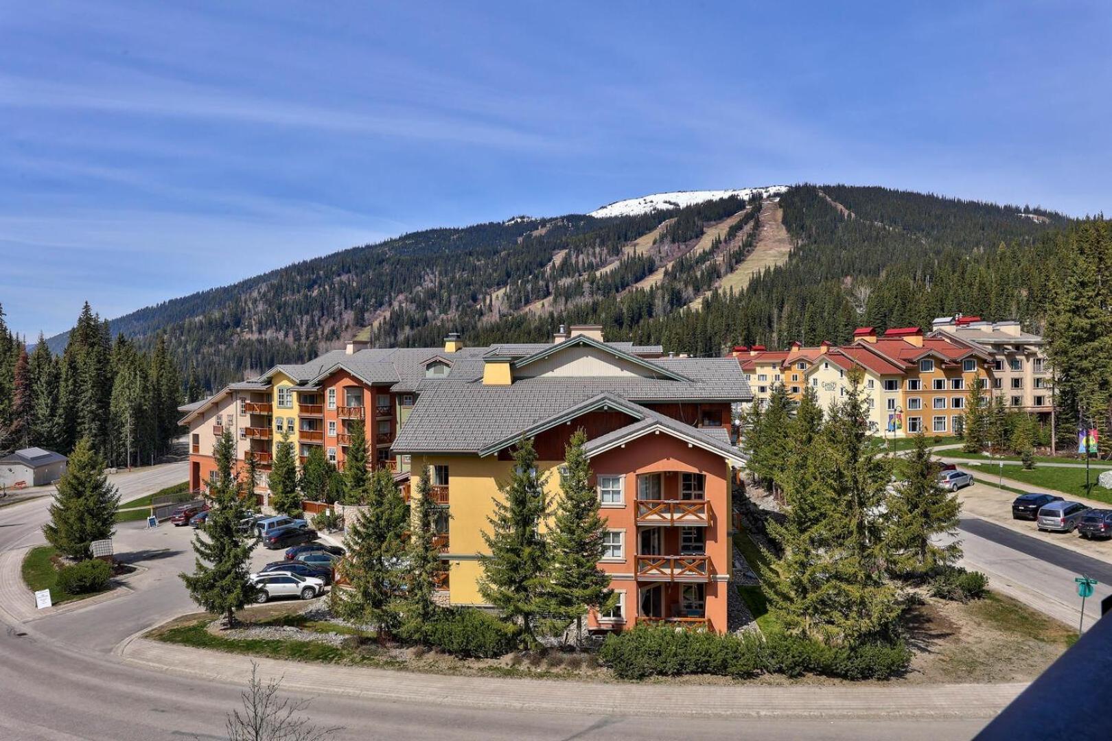 Sun Peaks Vacations - Kookaburra Lodge 401 By Bear Country - Property Image 5