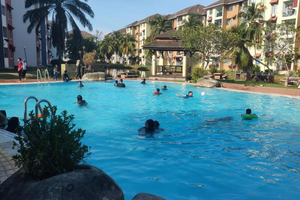 Milia Homestay PD Perdana Condo photo 4