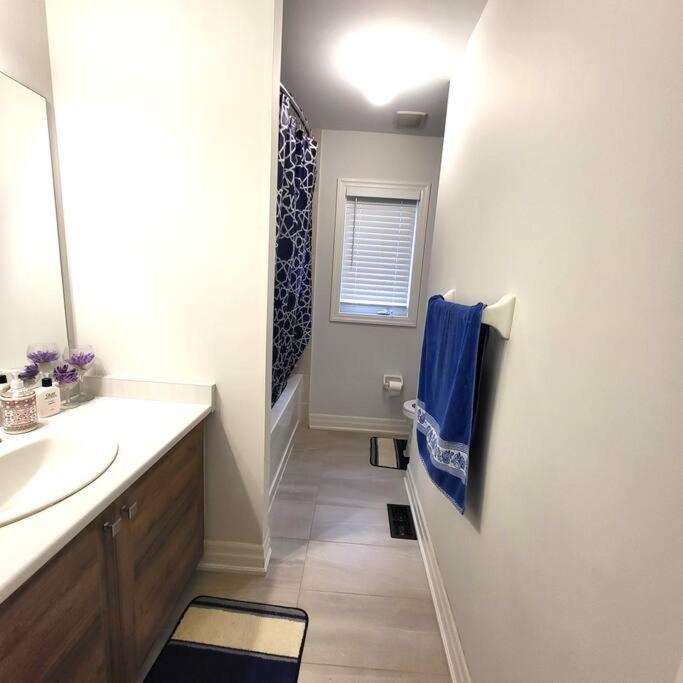 Spacious 4 Bedroom House in Angus