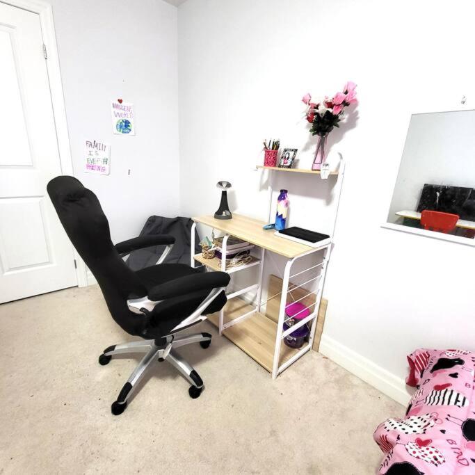 Spacious 4 Bedroom House in Angus