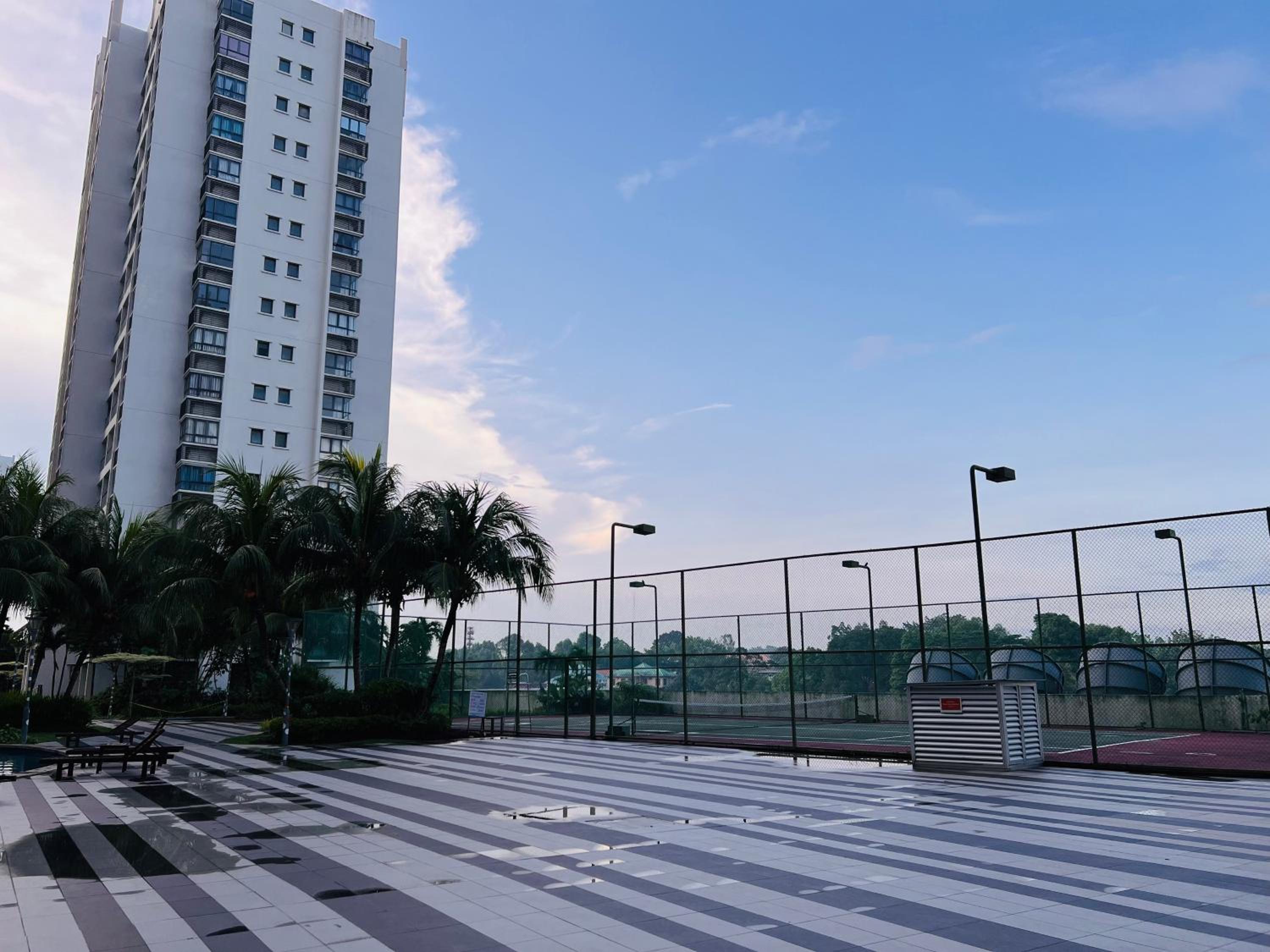 Danga Bay Theme Suite 2BR w Balcony by Our Stay