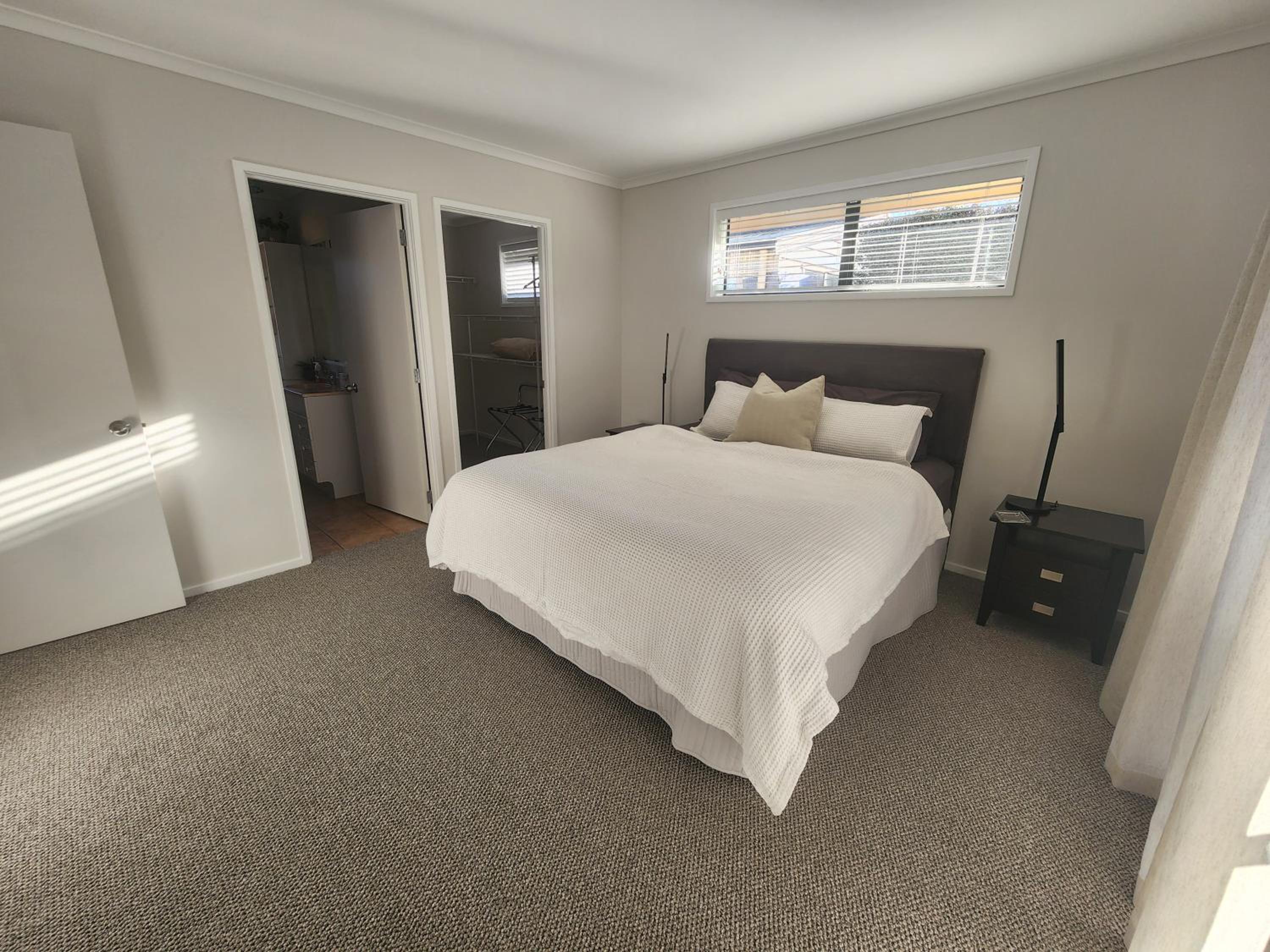 Karapiro Apartment view 3