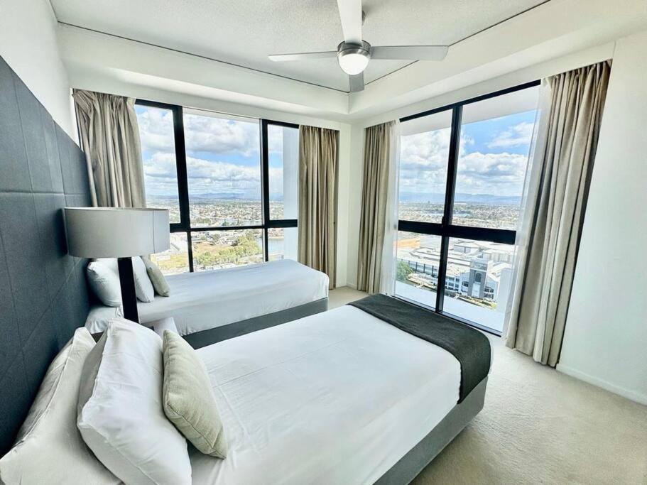 Amazing Sierra Grand Resort 26th Floor