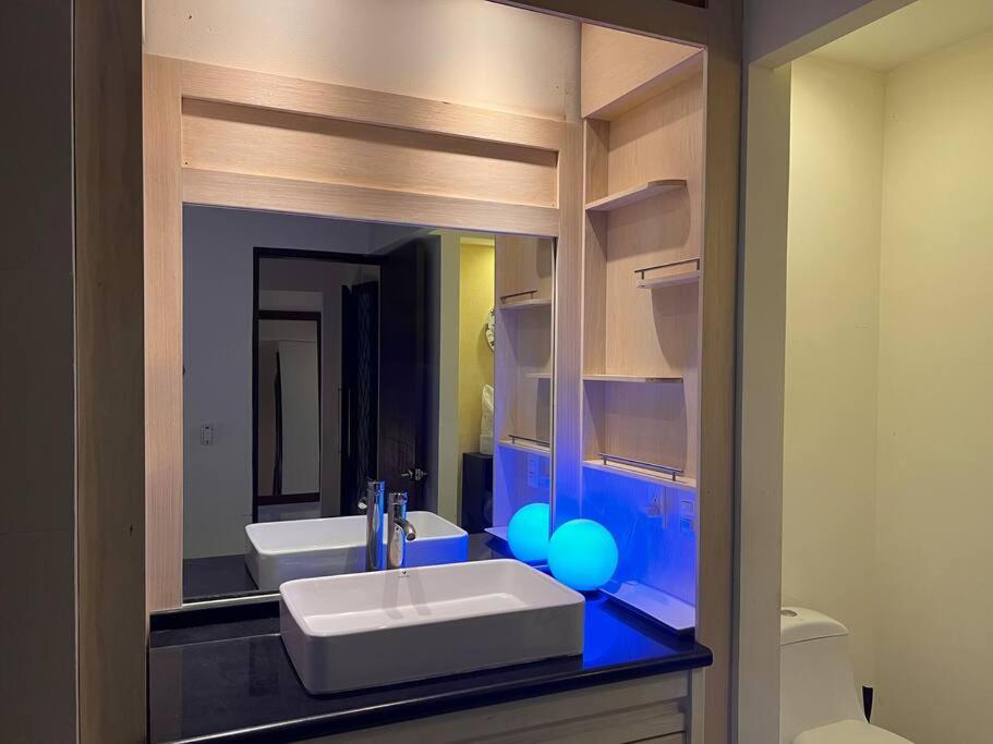 InfinitySuites - Departamento Completo Triple