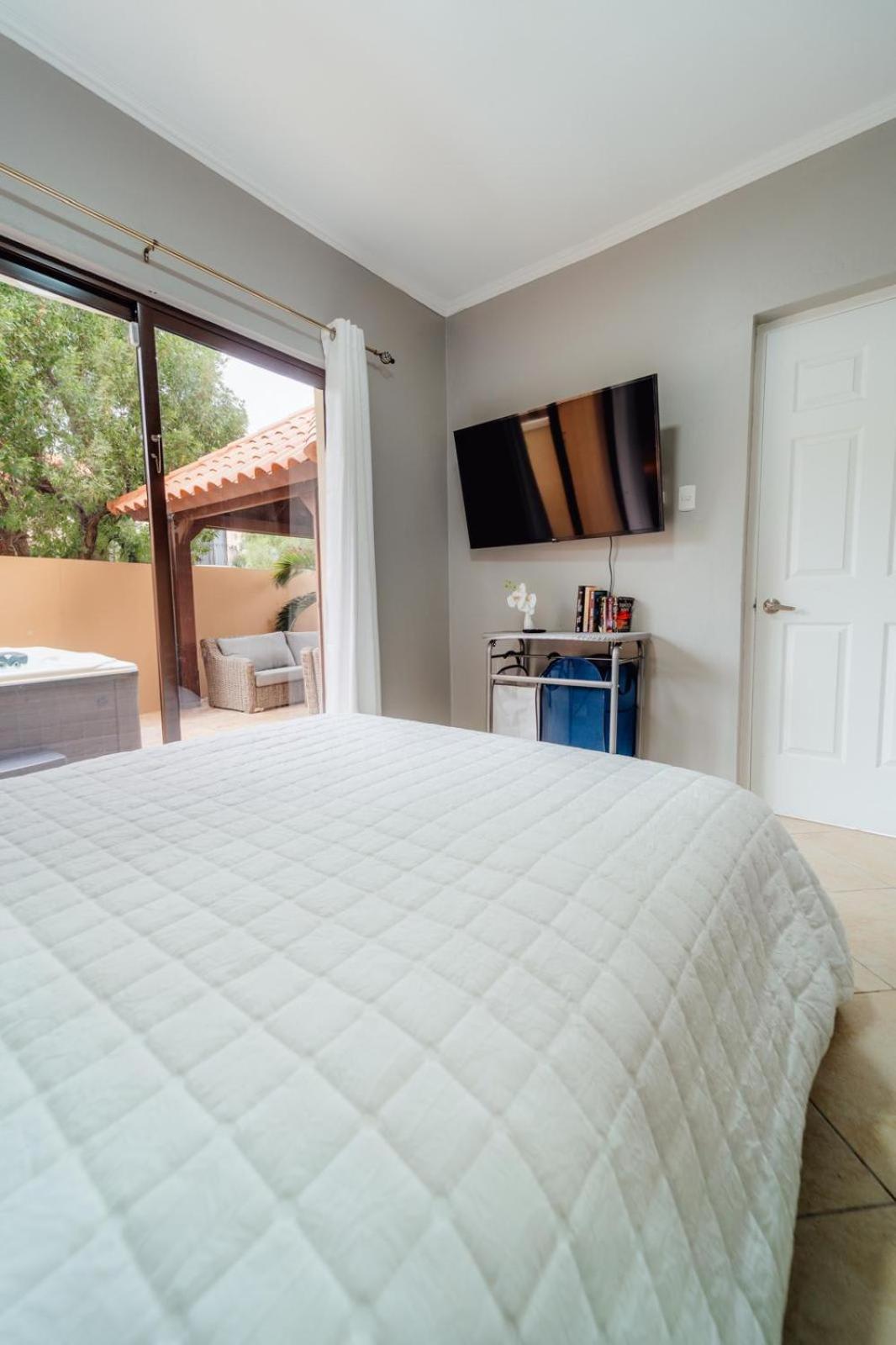 The best house in gold coast 4 bedrooms