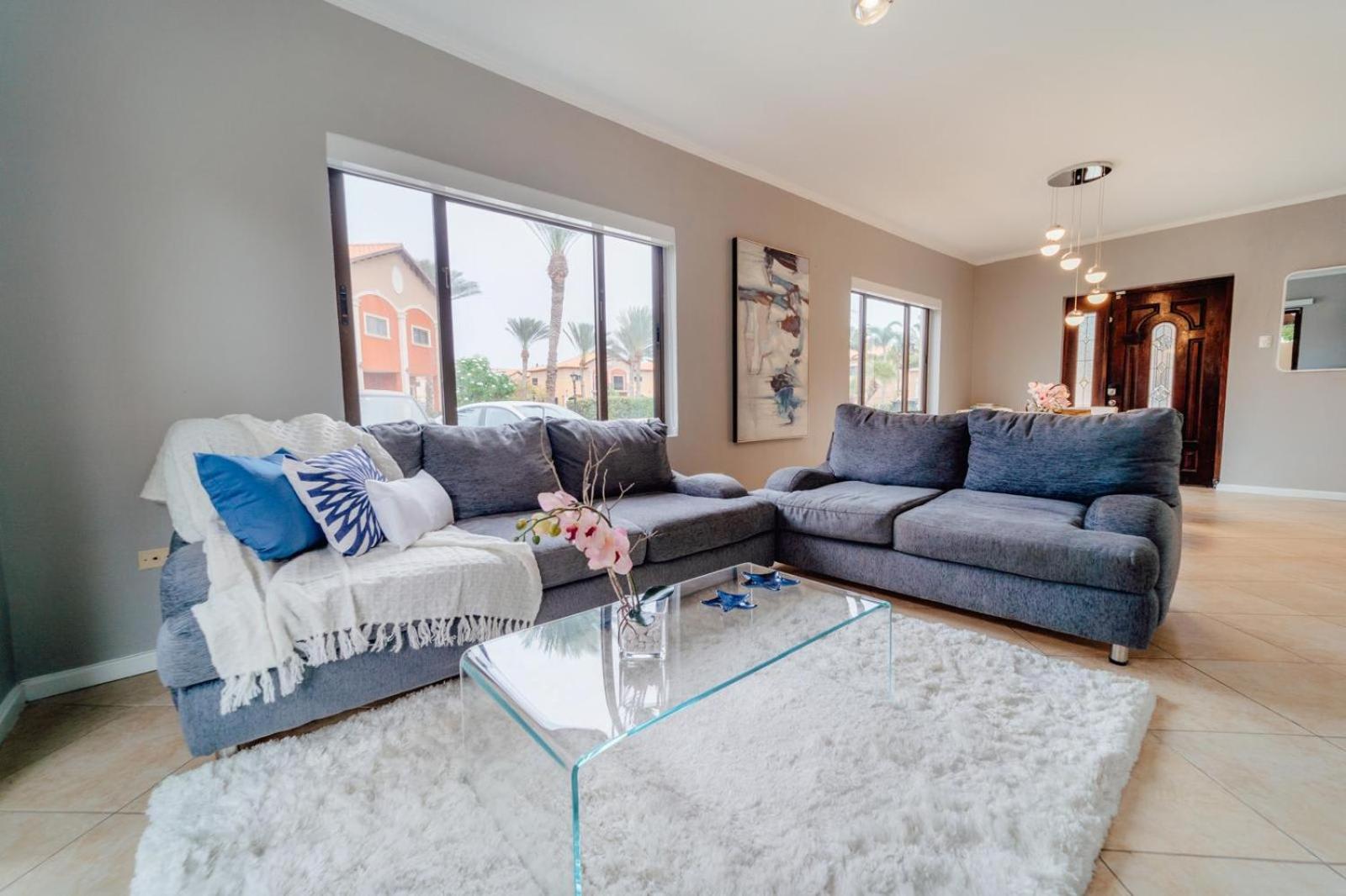 The best house in gold coast 4 bedrooms
