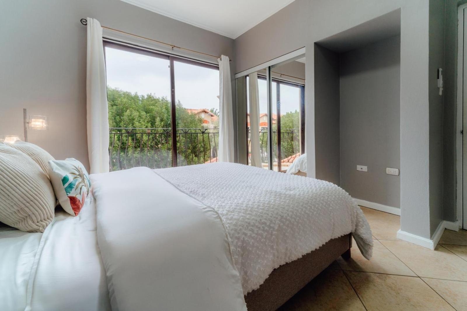 The best house in gold coast 4 bedrooms