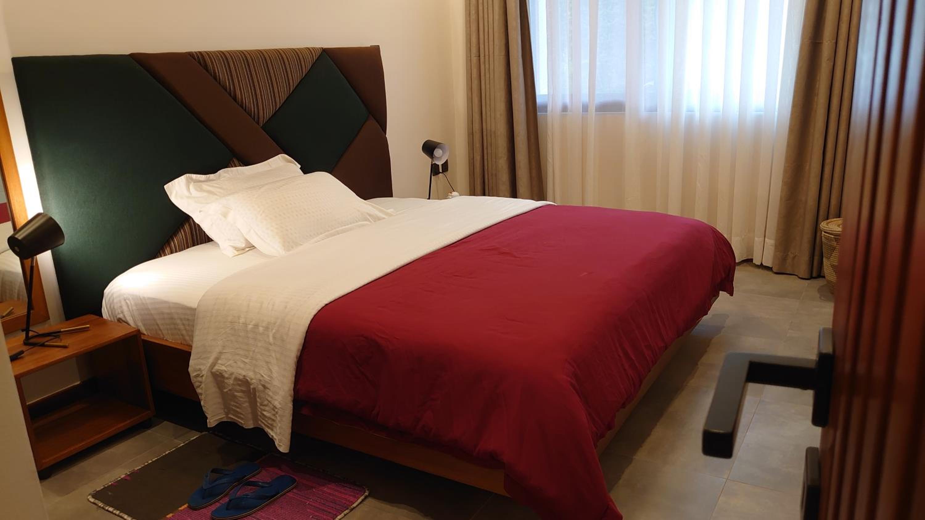 Igiti Apartment