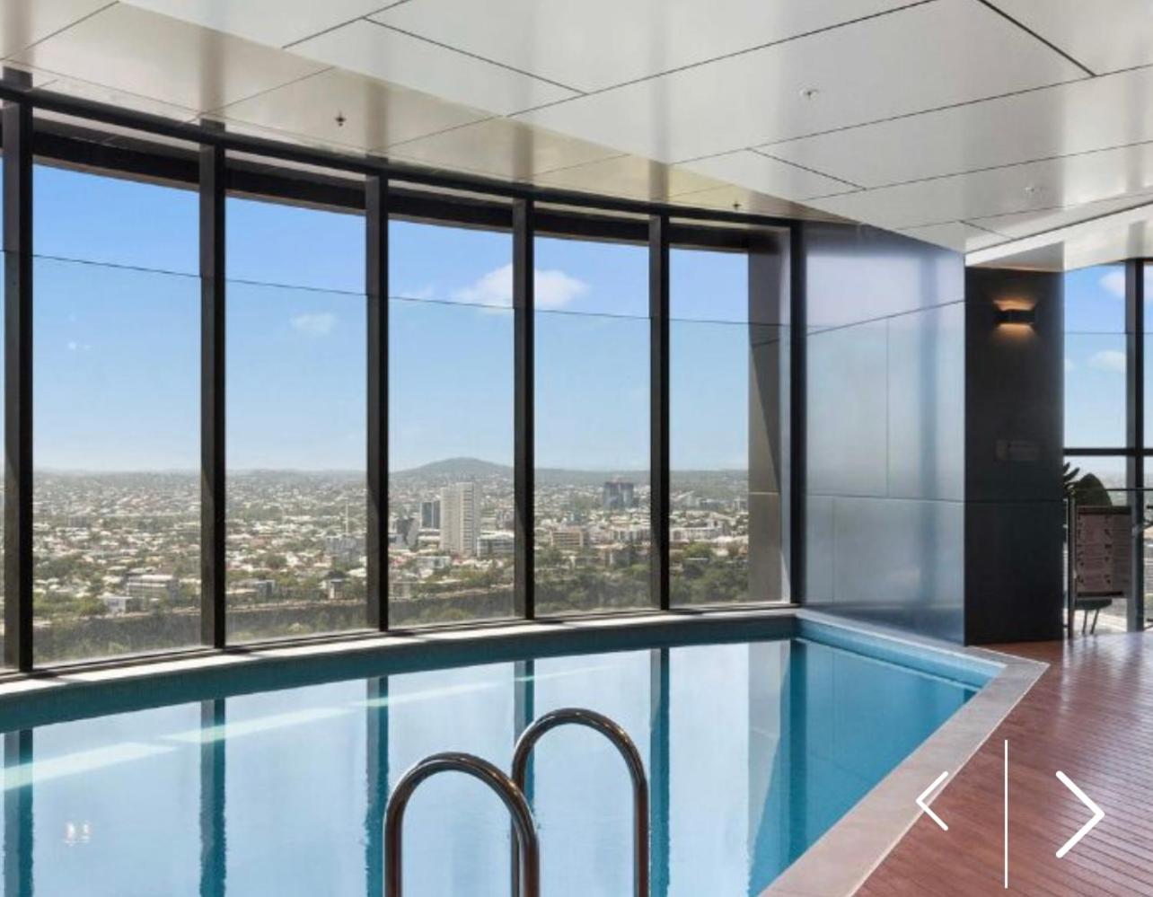 Luxury Stays - Skytower Brisbane L26