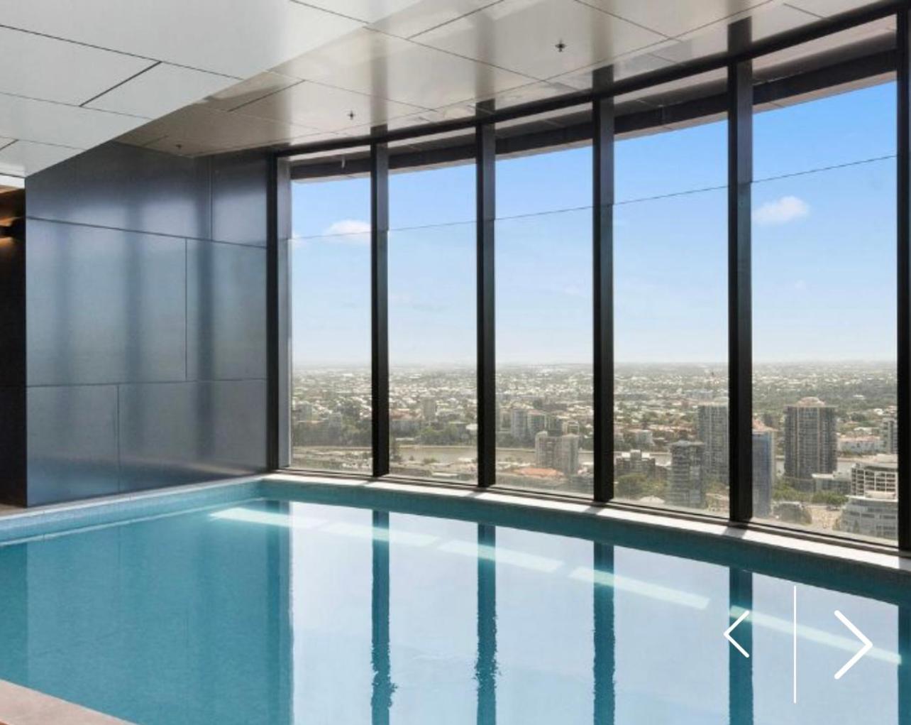 Luxury Stays - Skytower Brisbane L26