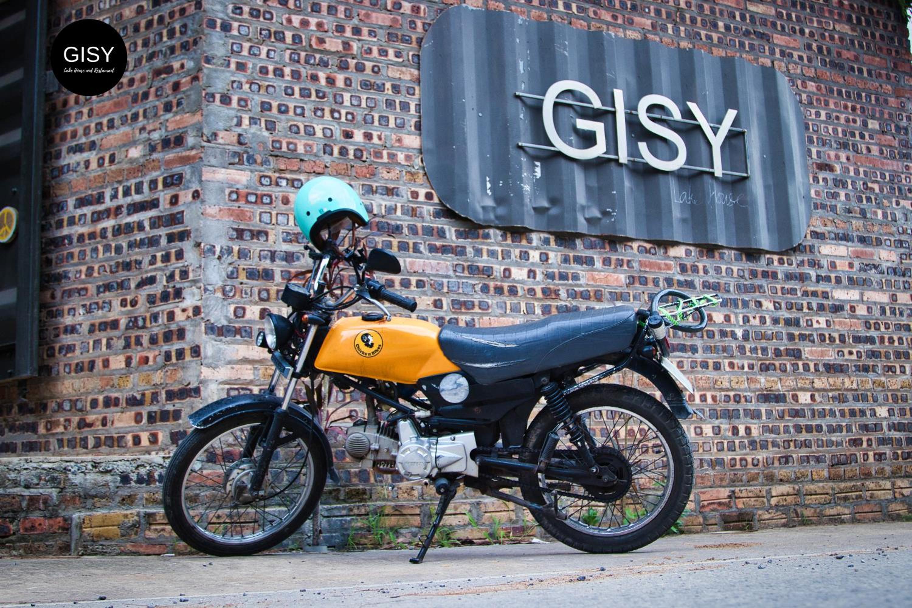 GISY Lake Hostel