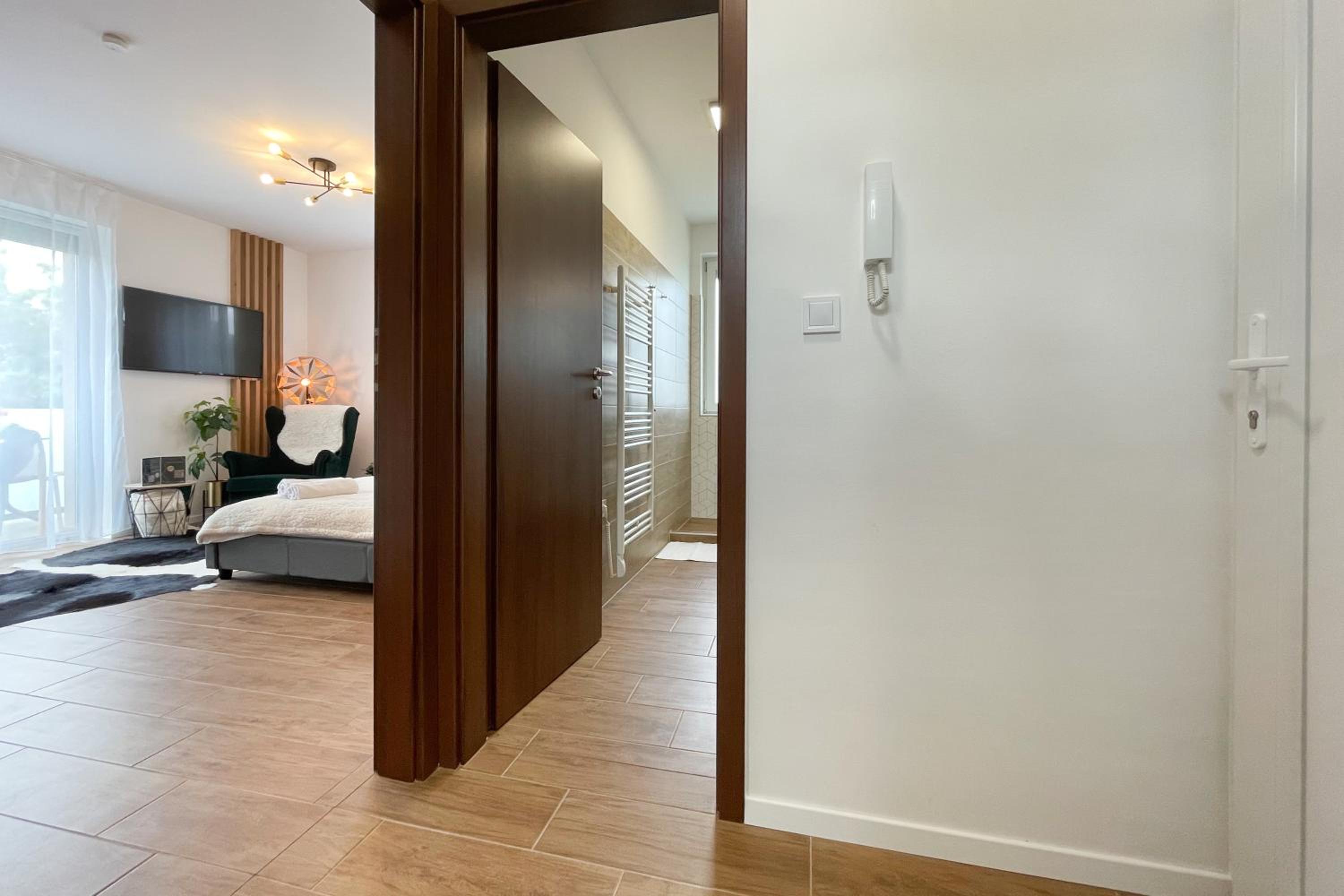 Silentium Premium Apartman Sárvár view 3