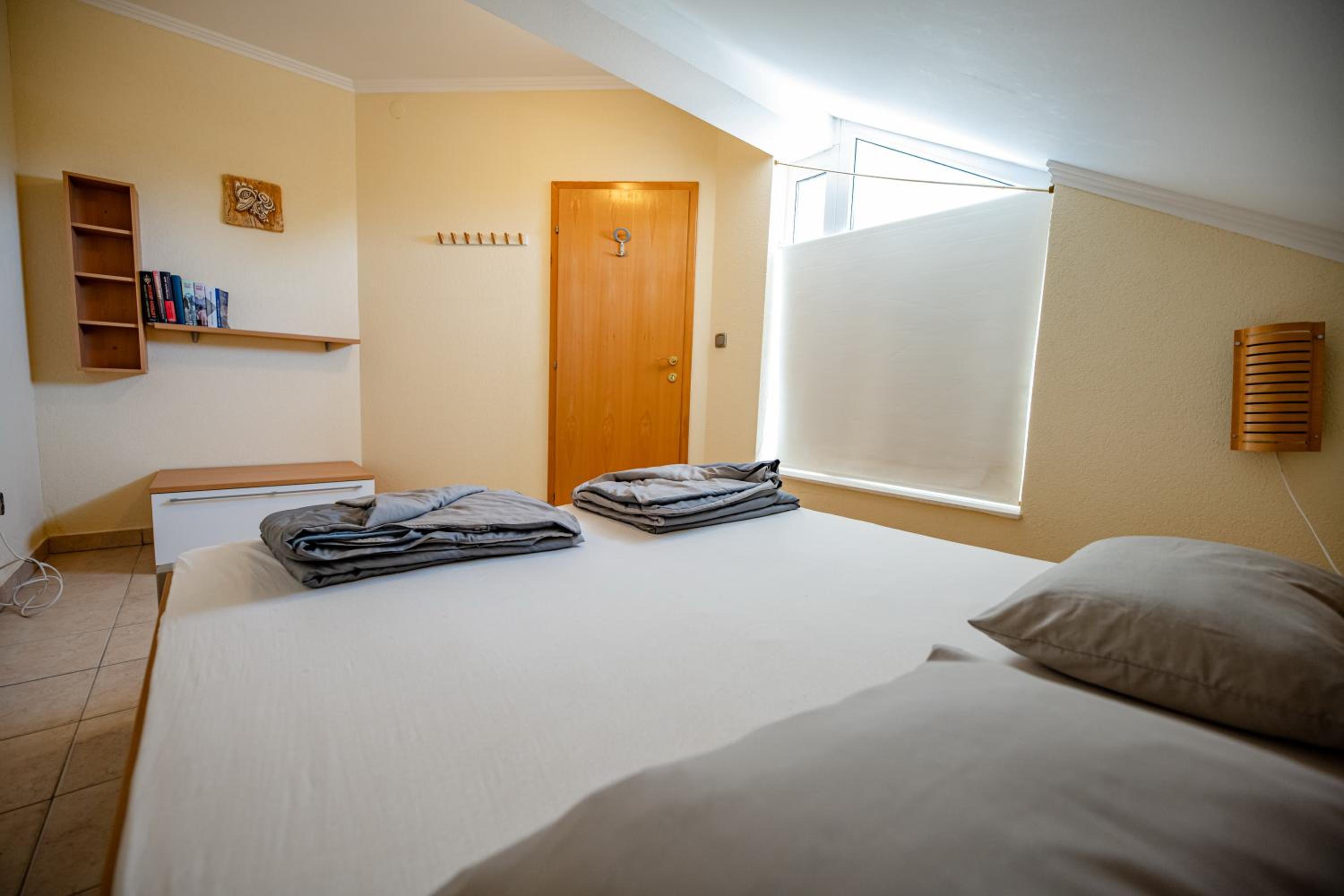 SunSea Apartments