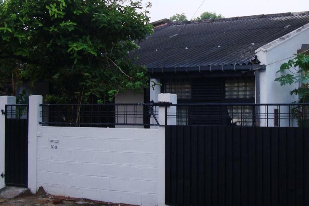 Holiday Rental Mattegoda Sri Lanka